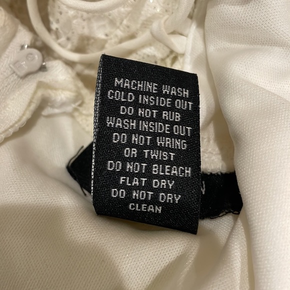 B. Darlin ivory dress. Size 0. GUC - Picture 6 of 7